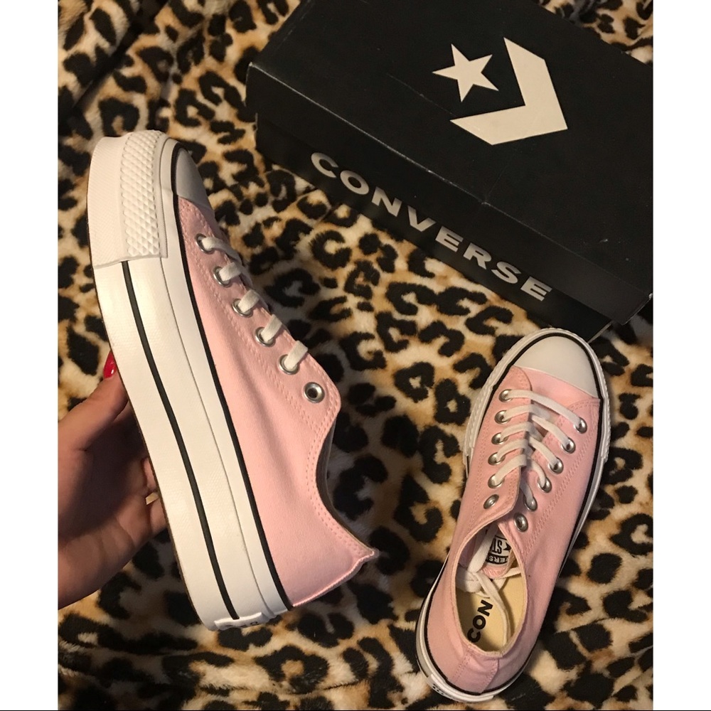 Platform pink converse